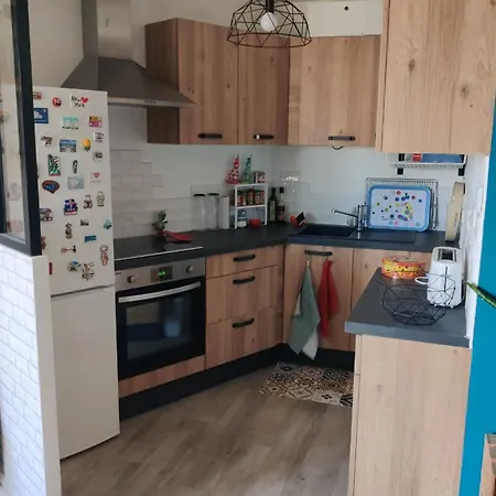 Feriehus Cozy 55 M With Parking In *